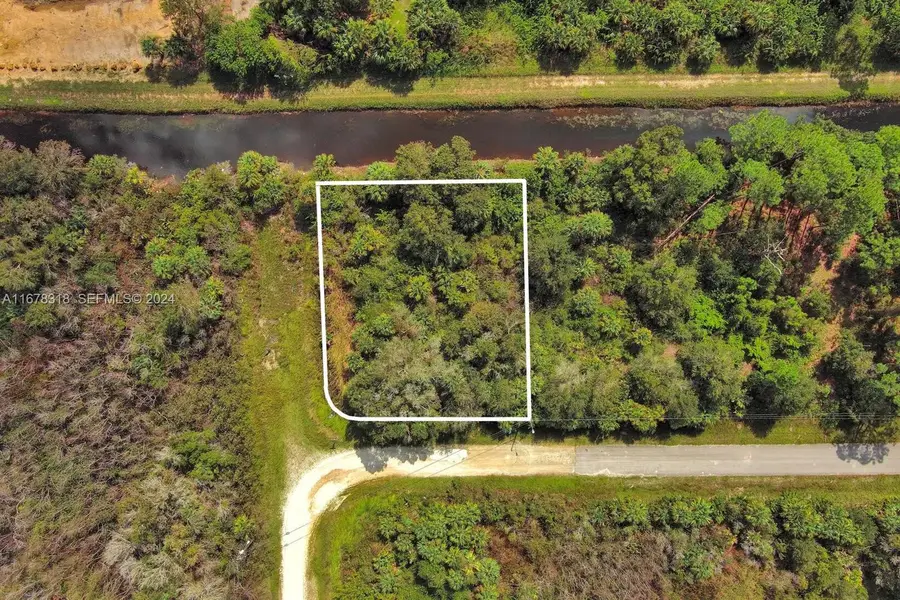 862 Ashland E Street, Lehigh Acres, FL 33974 - #2