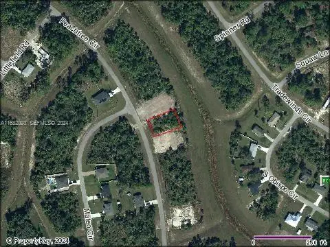 5025 N Peachtree Circle, Labelle, FL 33935