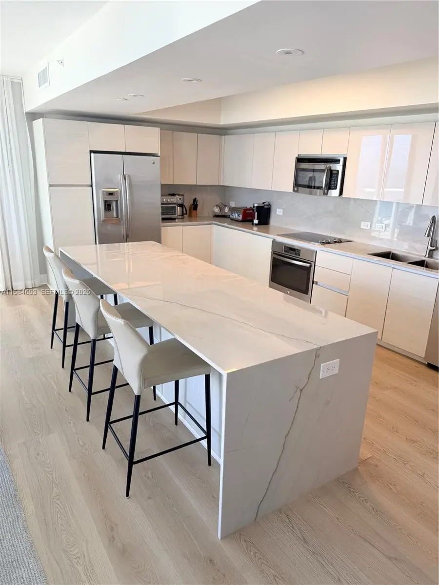 2600 E Hallandale Beach Boulevard #T2701, Hallandale Beach, FL 33009 - #2