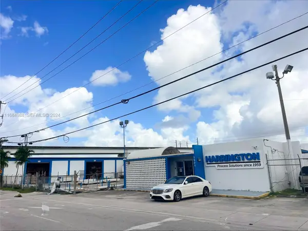 Address Withheld By Seller, Medley, FL 33166