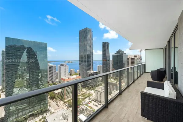 1300 S Miami Avenue #3402, Miami, FL 33130