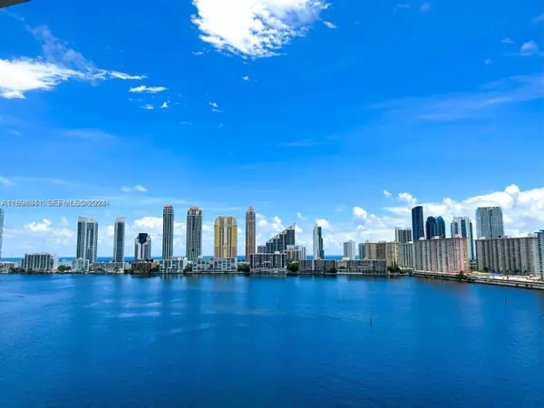 3000 Island Boulevard #1201, Aventura, FL 33160