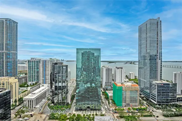 1300 S Miami Avenue #3704, Miami, FL 33130