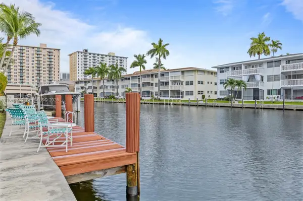 501 Blue Heron Drive #202A, Hallandale Beach, FL 33009