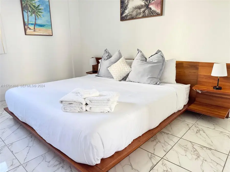 3901 S Ocean Drive #3Y, Hollywood, FL 33019 - #2