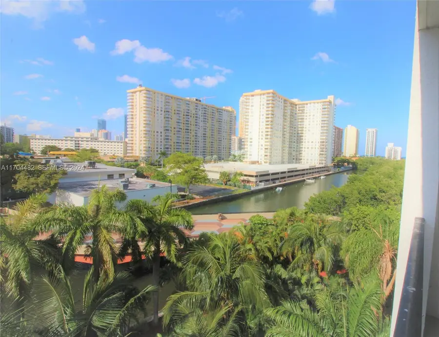 17150 N Bay Road #2612, Sunny Isles Beach, FL 33160 - #3