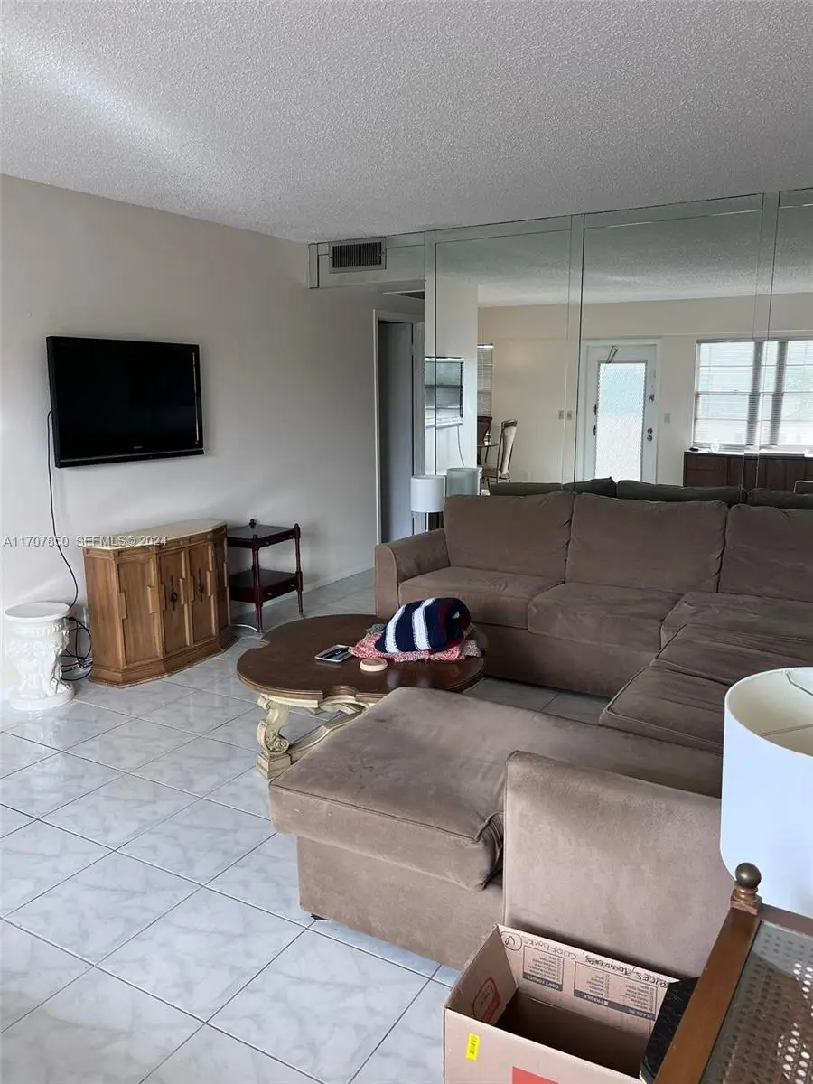 324 Fanshaw H 324 H #324 H, Boca Raton, FL 33434 - #2