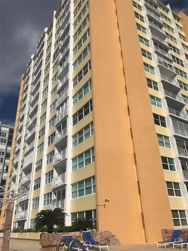 1410 S Ocean Drive #804, Hollywood, FL 33019