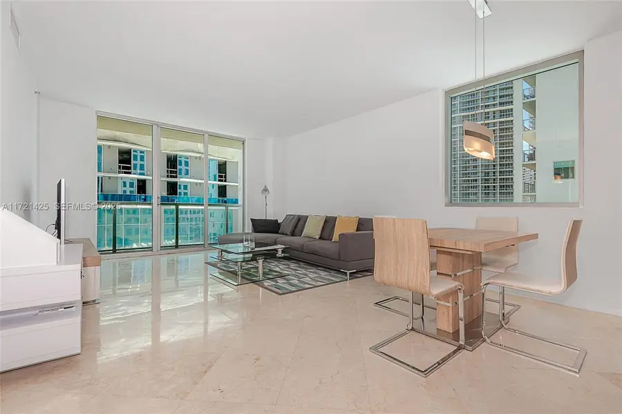 55 SE 6th Street #1507, Miami, FL 33131 - #3