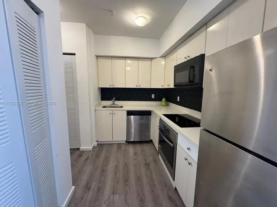 810 7th Street #207, Miami Beach, FL 33139 - #2