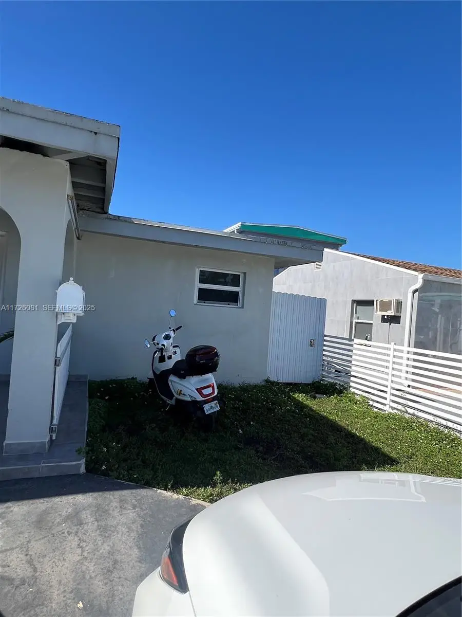720 NW 30th Avenue, Miami, FL 33125 - #3