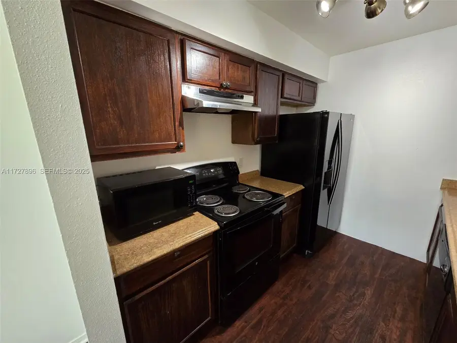 2622 NW 33rd Street #2011, Oakland Park, FL 33309 - #3