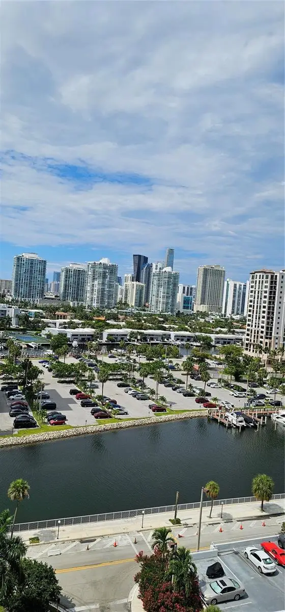 500 Bayview Drive #1117, Sunny Isles Beach, FL 33160 - #3