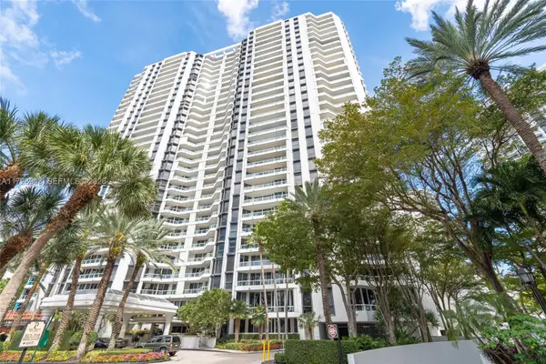 21205 Yacht Club Drive #805, Aventura, FL 33180
