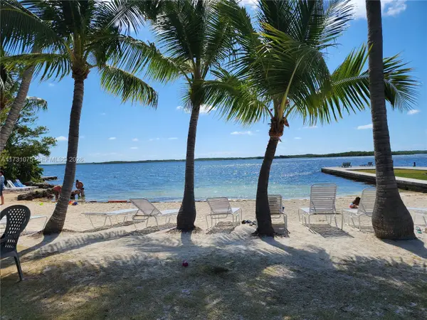 35 Bass Avenue, Key Largo, FL 33037