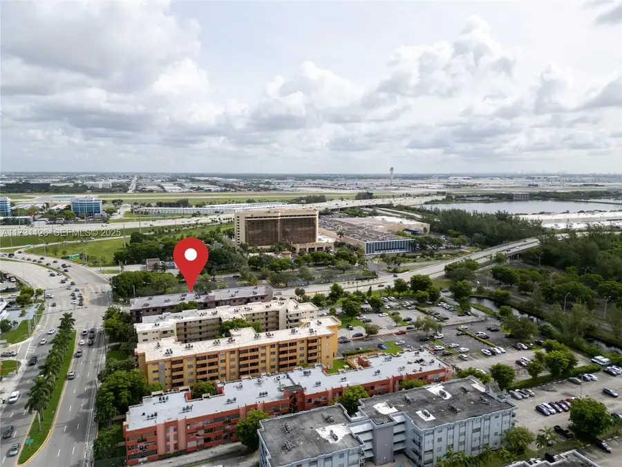 605 NW 72nd Avenue #406, Miami, FL 33126 - #2