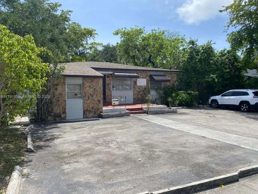 307 S 24th Avenue, Hollywood, FL 33020 - #3