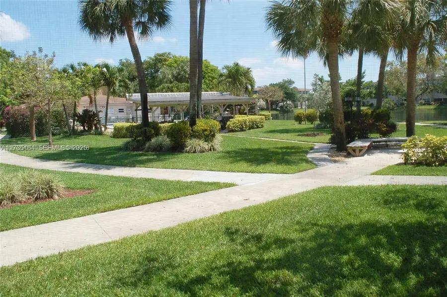 Address Withheld By Seller, Lauderdale Lakes, FL 33319 - #2