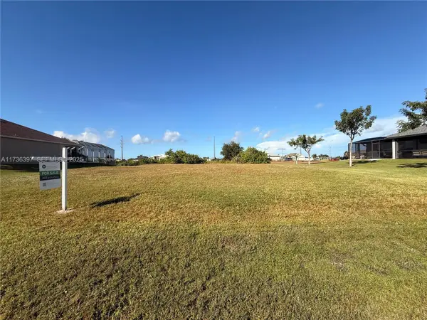 420 NW 23rd Avenue, Cape Coral, FL 33993