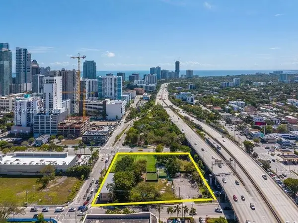 301 SW 8th Street, Miami, FL 33130