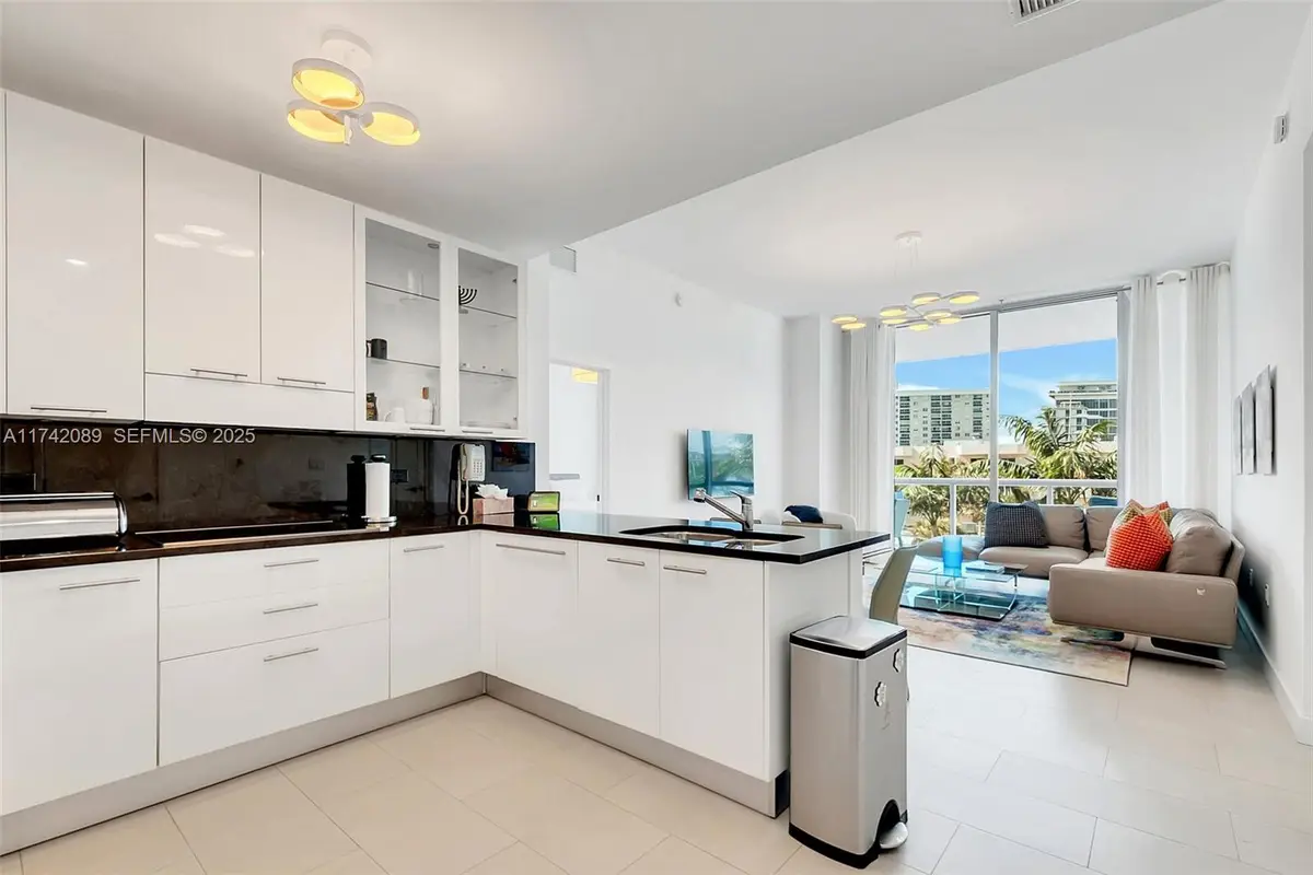 6799 Collins Avenue #312, Miami Beach, FL 33141 - #1