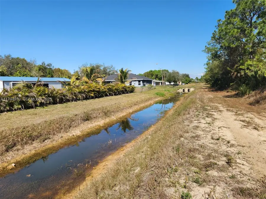 2719 50 W, Lehigh Acres, FL 33971 - #2