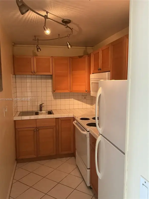 200 S Birch Road #404, Fort Lauderdale, FL 33316