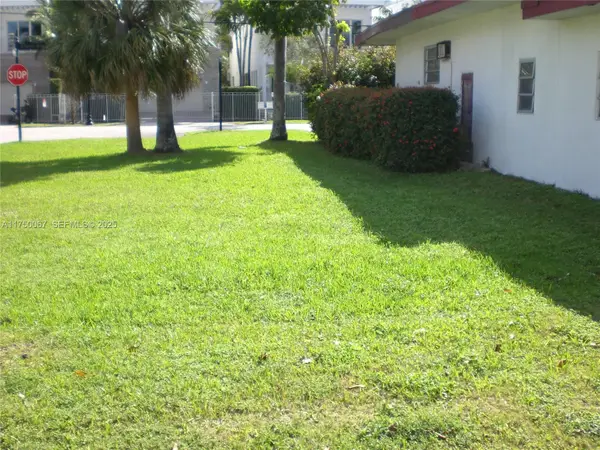Address Withheld By Seller, Sunny Isles Beach, FL 33160