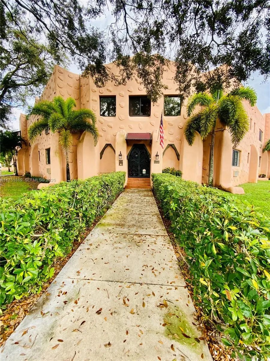 200 Azure Way, Miami Springs, FL 33166 - #2