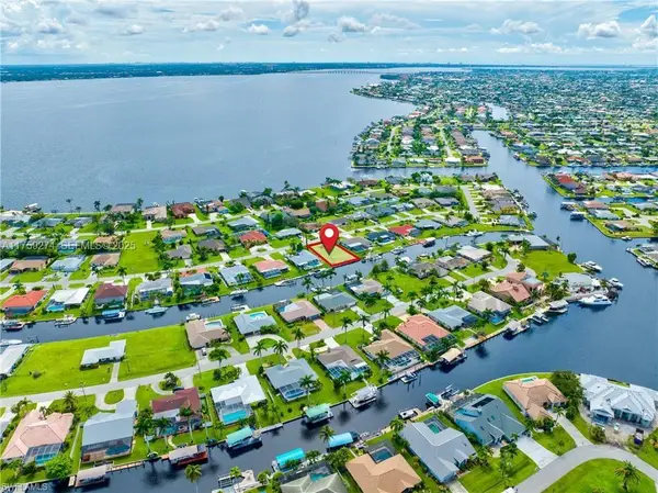 2227 SE 27th Terrace, Cape Coral, FL 33904
