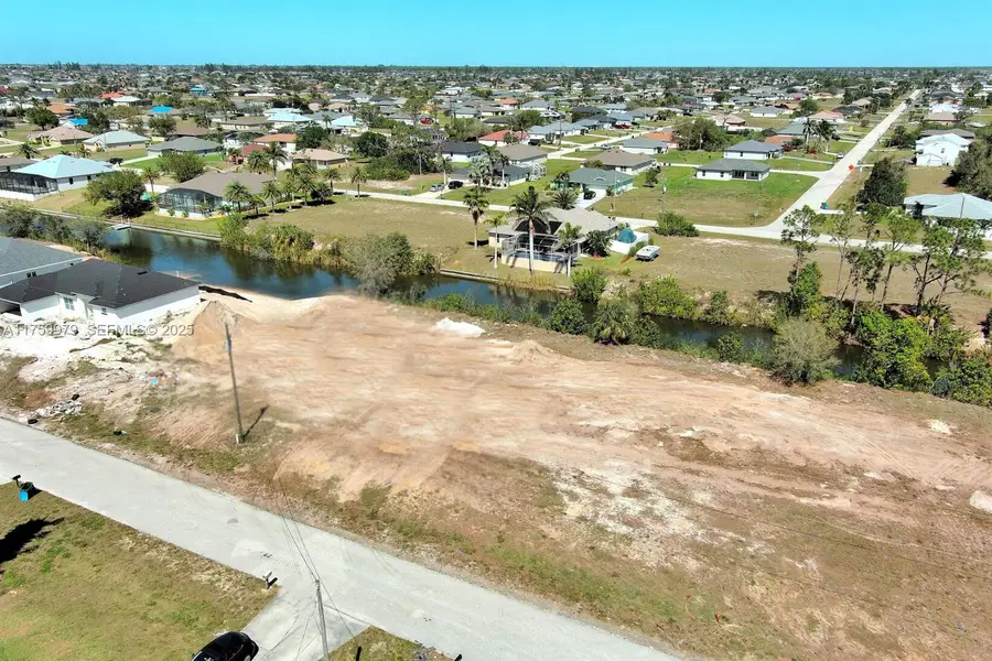 1611 NW 2nd Street, Cape Coral, FL 33993 - #2