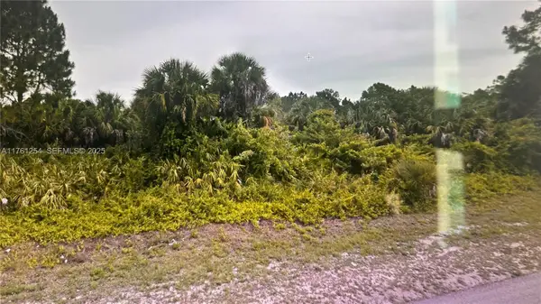 1245 E Cummings Street, Lehigh Acres, FL 33974