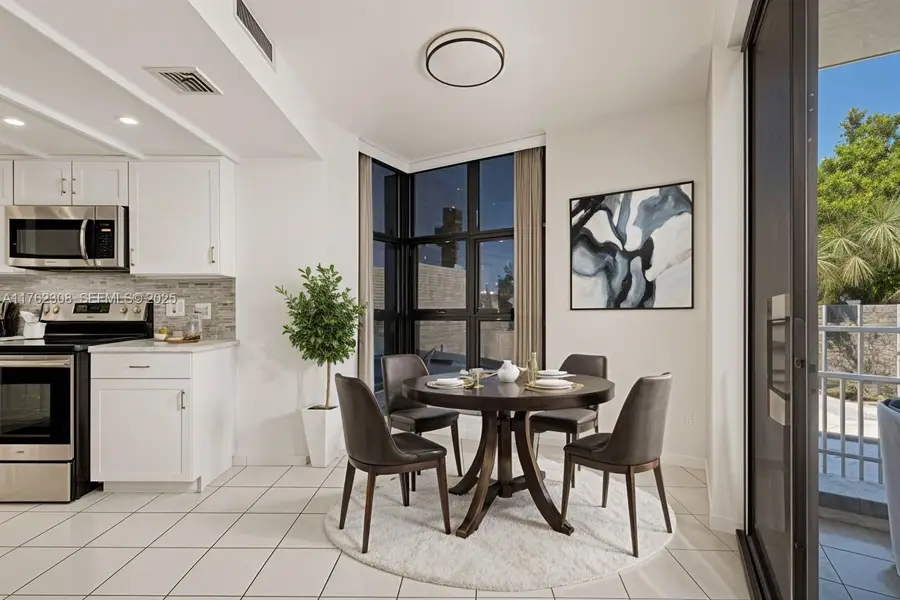 4000 Towerside Terrace #302, Miami, FL 33138 - #3