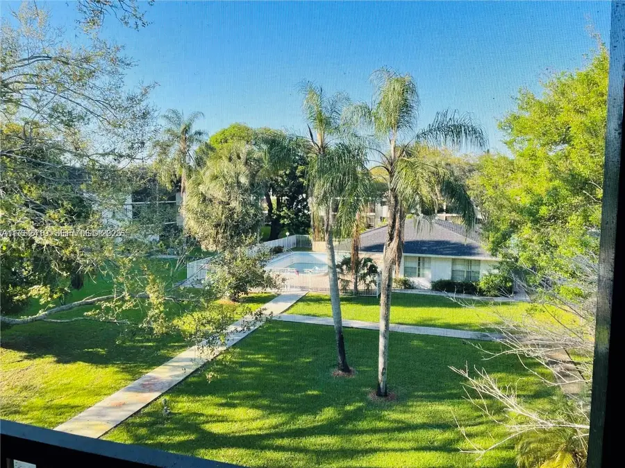 5100 SW 64th Avenue #101, Davie, FL 33314 - #3