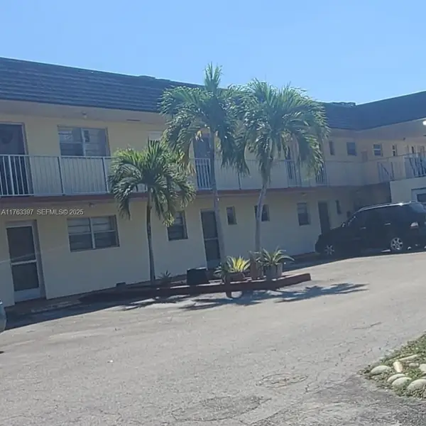 19305 NE 2 Avenue #2323, Miami, FL 33179