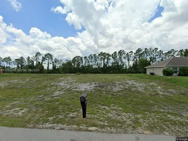 507 Willowbrook Drive, Lehigh Acres, FL 33972