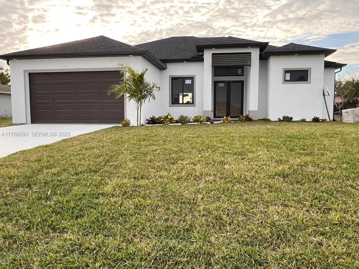 2122 NE 14th Place, Cape Coral, FL 33909 - #1