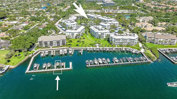 1015 S Bay Colony Drive #S Slip 17, Juno Beach, FL 33408