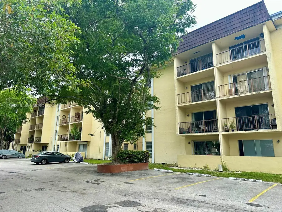 11925 NE 2nd Avenue #B406, North Miami, FL 33161 - #2