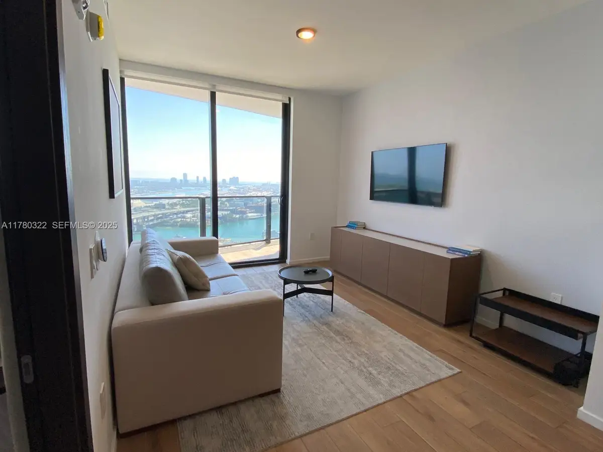 398 NE 5th Street #2910, Miami, FL 33132 - #1
