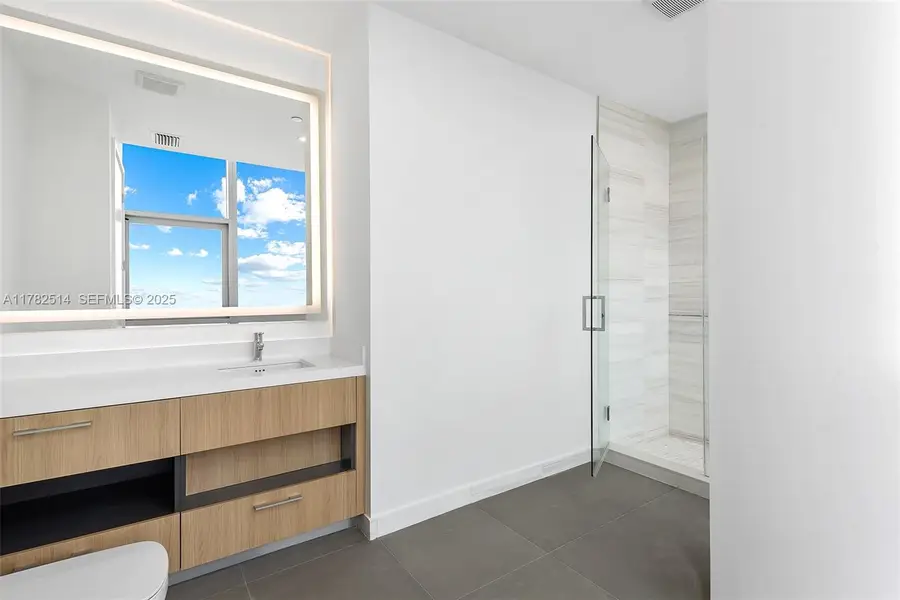 851 NE 1st Avenue #PH 5500, Miami, FL 33132 - #3