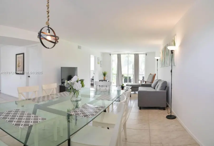 8901 Hollybrook 206 #206, Hollywood, FL 33025 - #2