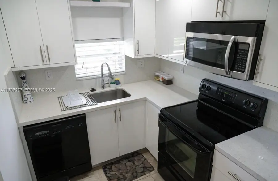 8901 Hollybrook 206 #206, Hollywood, FL 33025 - #3