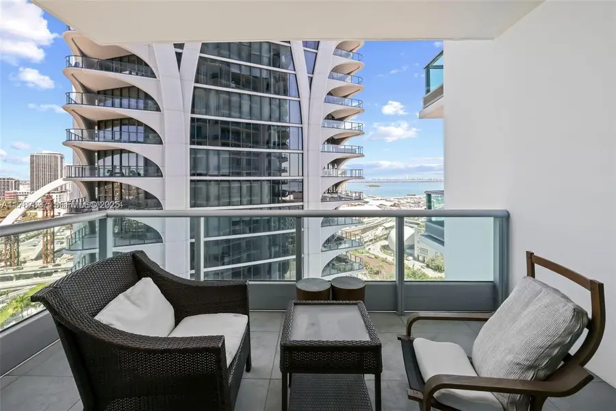 900 Biscayne Boulevard #2410, Miami, FL 33132 - #2