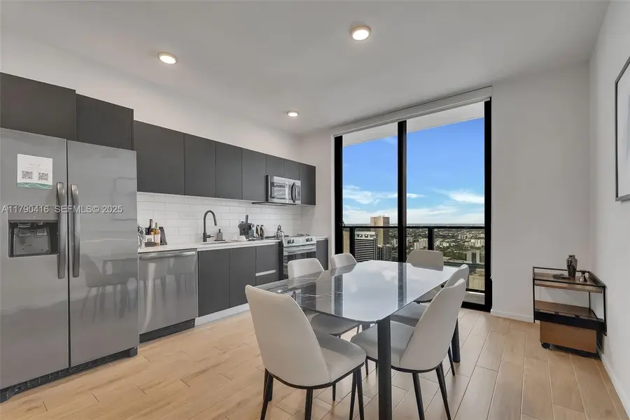 398 NE 5th Street #3901, Miami, FL 33132 - #2