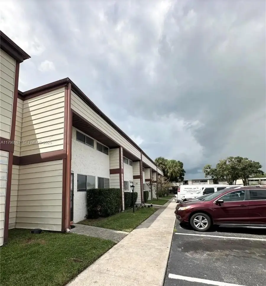 4002 Dolomite #A, Orlando, FL 32839 - #3