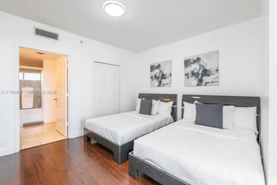 170 SE 14th Street #1905, Miami, FL 33131 - #3
