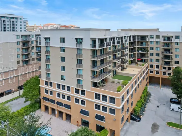 3530 SW 22nd Street #614, Miami, FL 33145