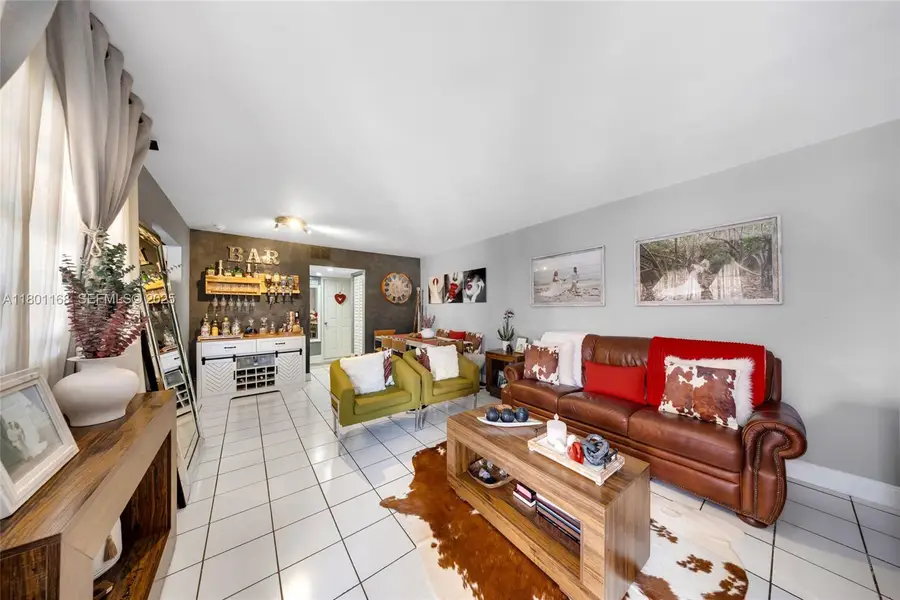 569 SW 4th Street, Miami, FL 33130 - #3
