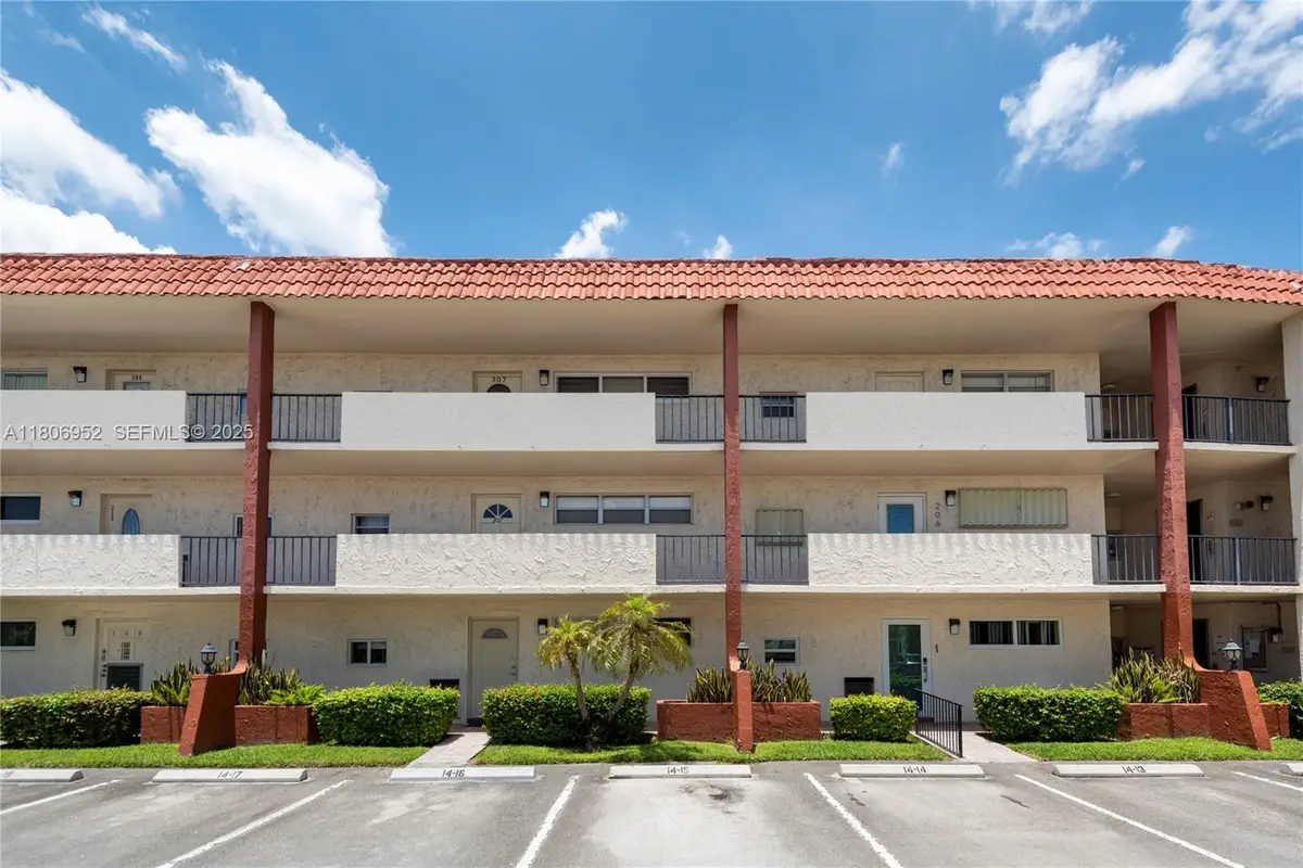 9823 S Hollybrook Lake Drive #105, Pembroke Pines, FL 33025 - #1